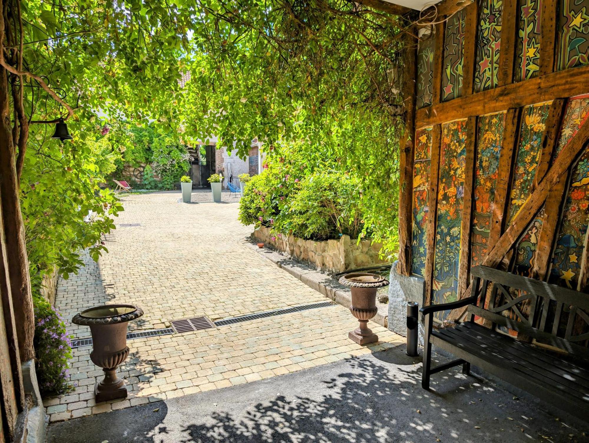 Le Relais Du Beffroi & Spa Saint-Riquier Exterior photo